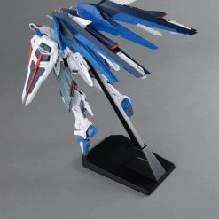 Promo ✨ Best Sale 🎁 Freedom Gundam (Ver 2.0) "Gundam SEED", Bandai MG 😉 💯 -USA Gundam Store Shop mg zgmf x10a freedom gundam ver 2 0 07 min 2