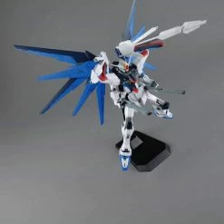 Promo ✨ Best Sale 🎁 Freedom Gundam (Ver 2.0) "Gundam SEED", Bandai MG 😉 💯 -USA Gundam Store Shop mg zgmf x10a freedom gundam ver 2 0 10 1 min 2